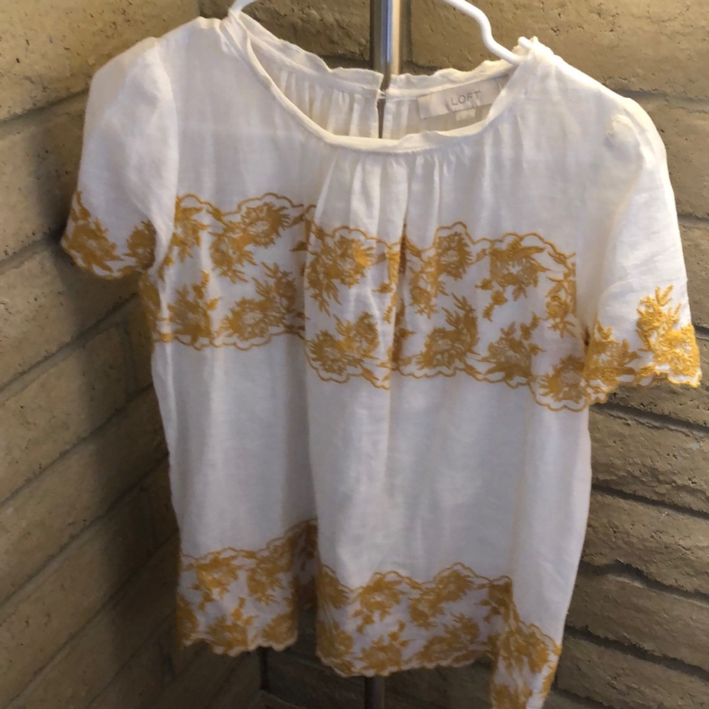 Loft short sleeve blouse. Size S